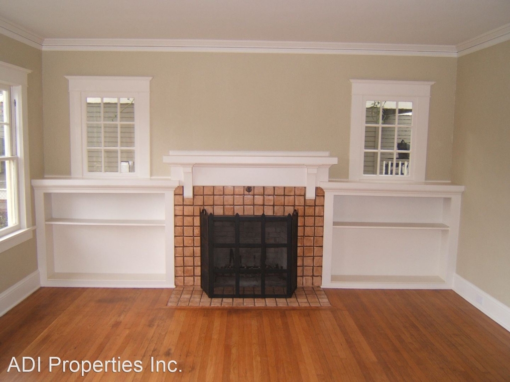 5611 Ne 30th Ave - Photo 1