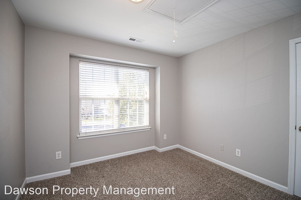 1109 Carissa Court - Photo 21