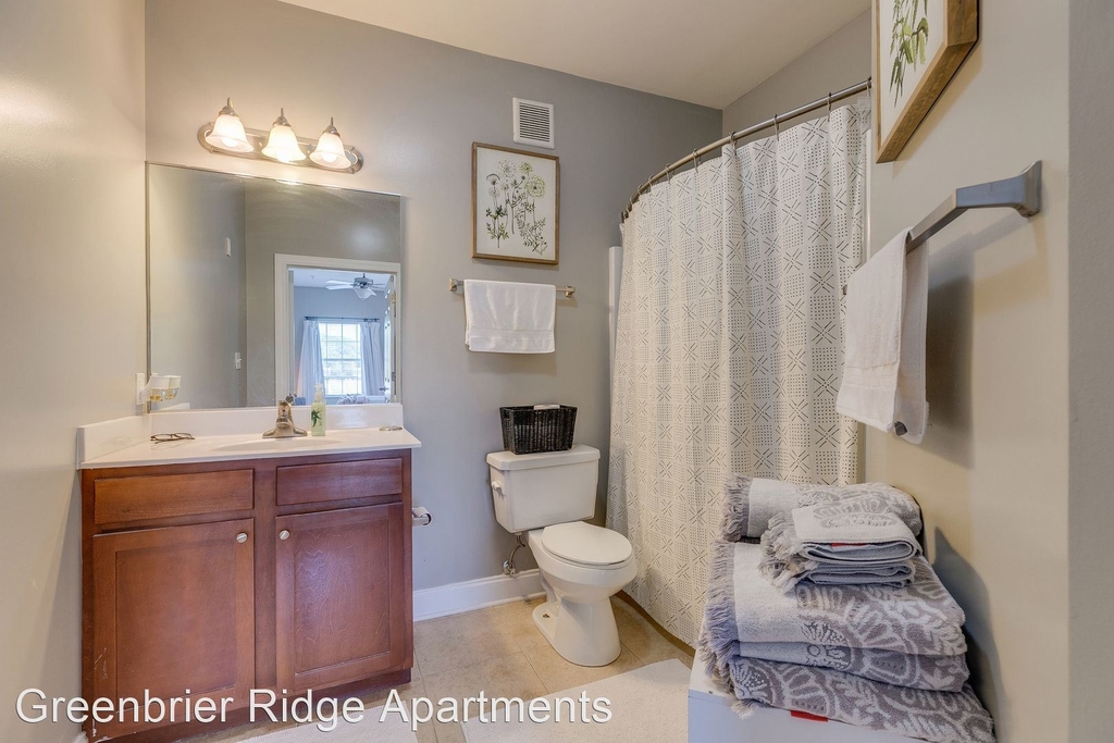 1505 Greenbrier Ridge Way - Photo 1