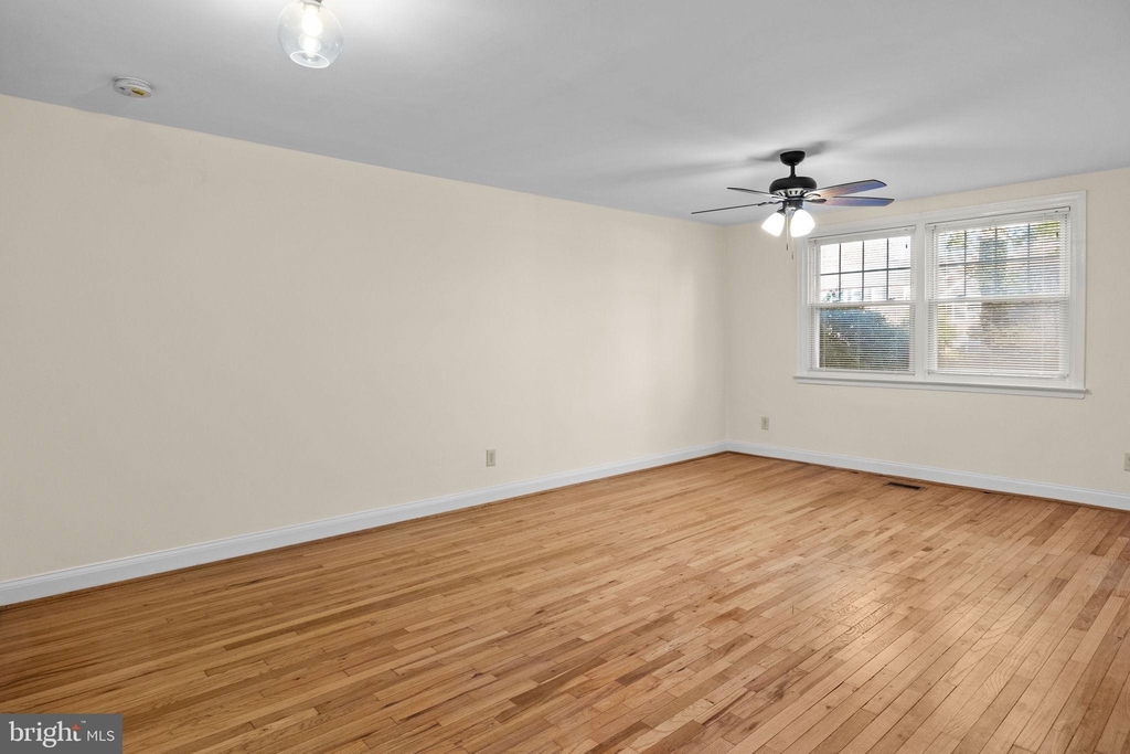 500 E Lancaster Avenue - Photo 10