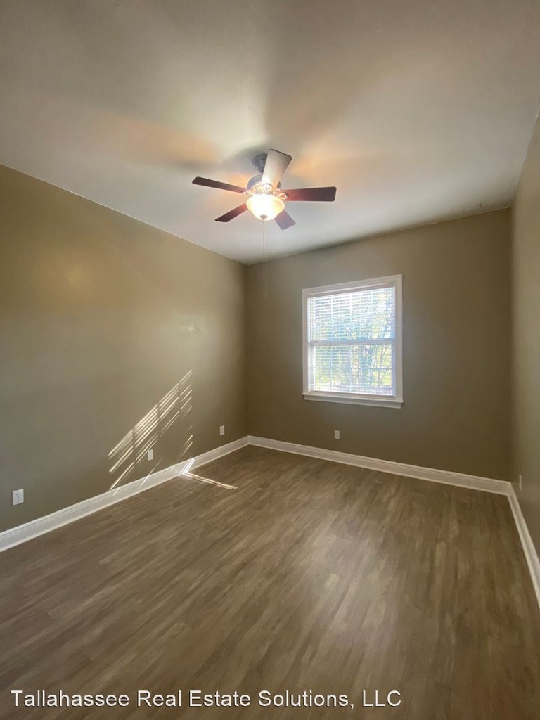 4657 Soaring Way - Photo 40