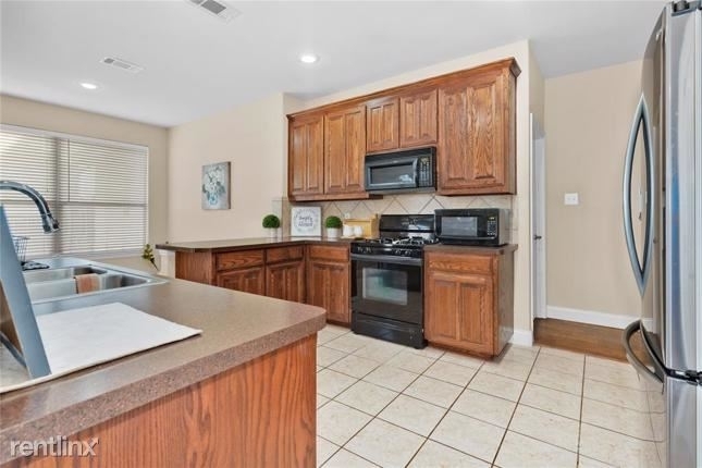 118 R Biscayne Drive - Photo 13