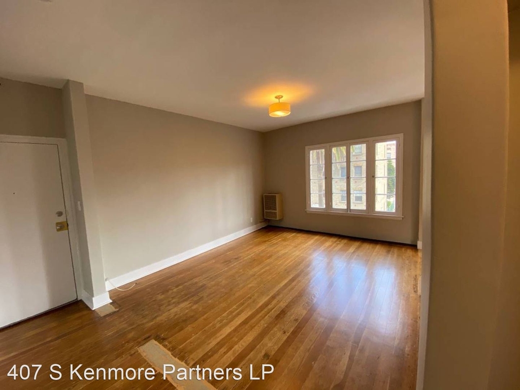 407 S Kenmore Ave. - Photo 5