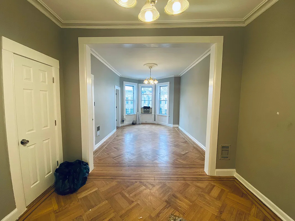 1432 Hancock Street - Photo 2