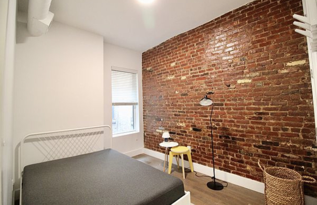 22 Granite Street, Brooklyn  - Photo 4