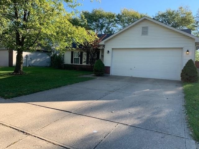 12857 Longleaf Lane - Photo 0