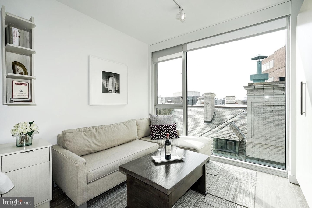 15 Dupont Cir Nw #3201 - Photo 3