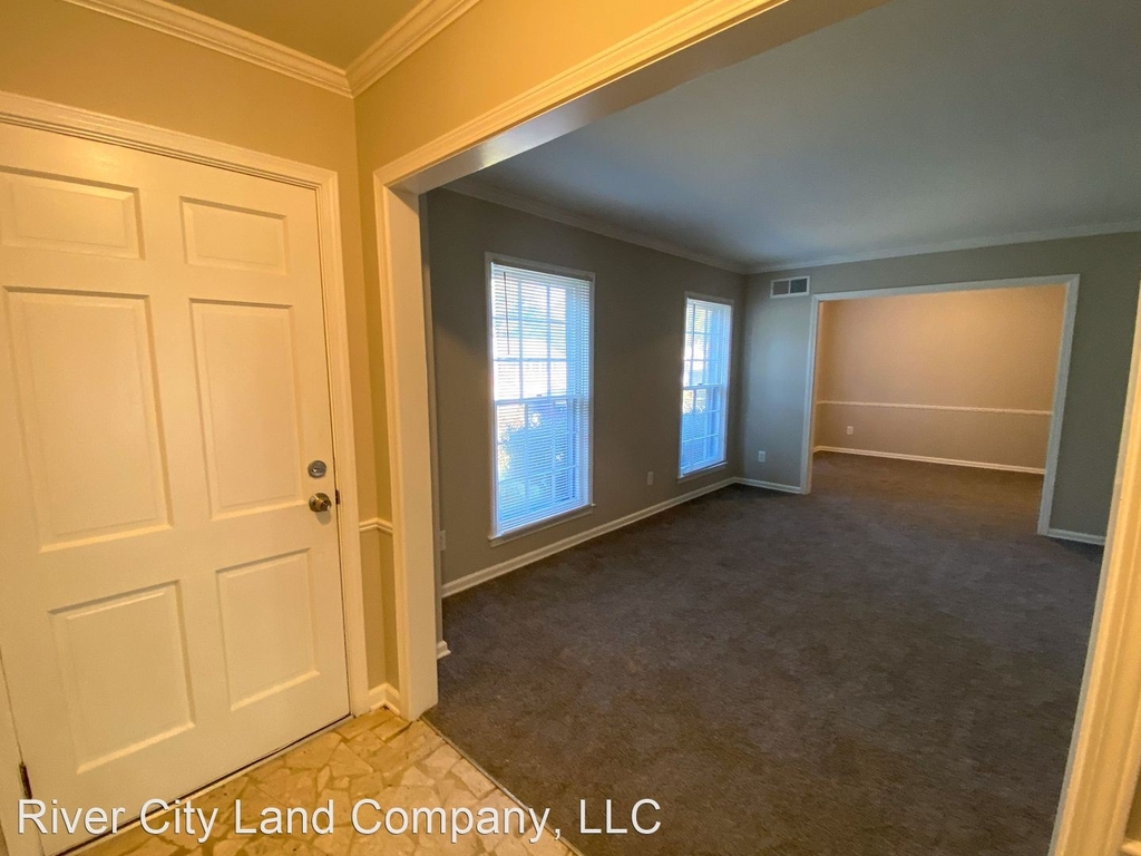 5137 Oak Meadow - Photo 1