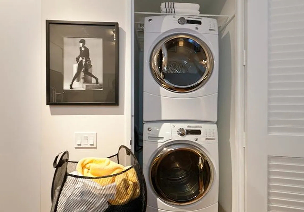 10 Barclay Street - Photo 2