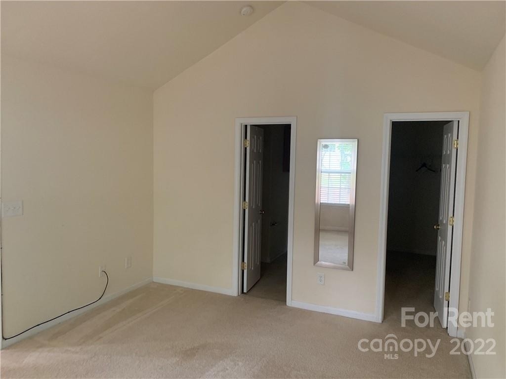 11163 Saintsbury Place - Photo 15