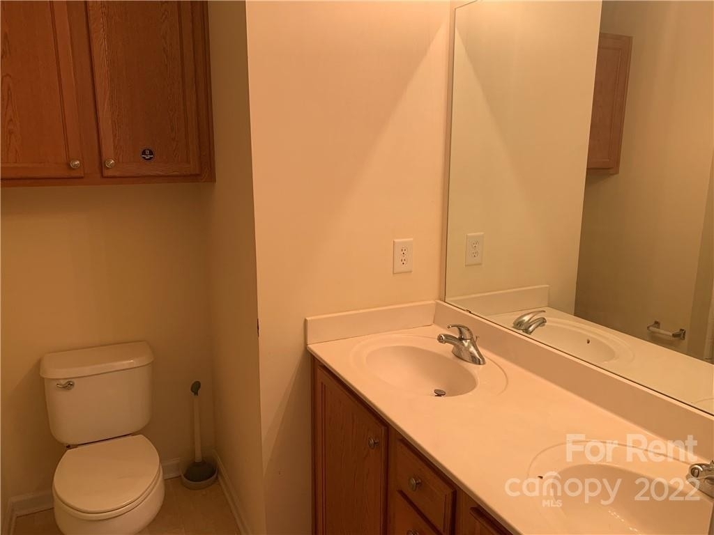 11163 Saintsbury Place - Photo 7