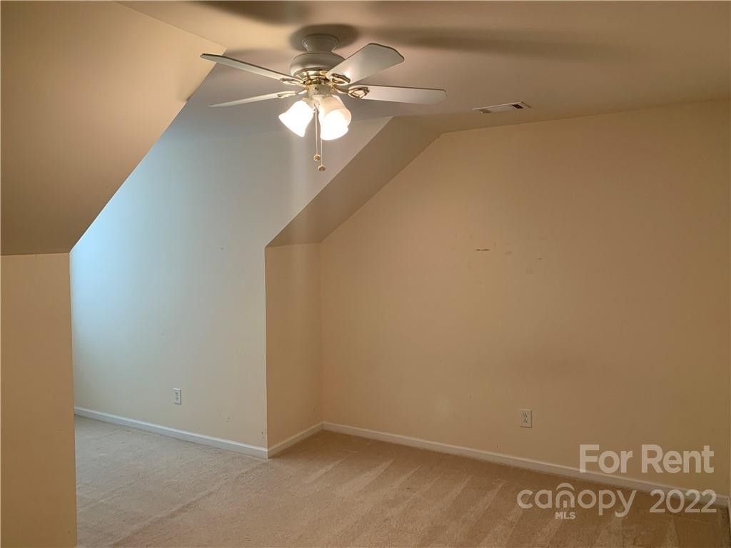 11163 Saintsbury Place - Photo 13