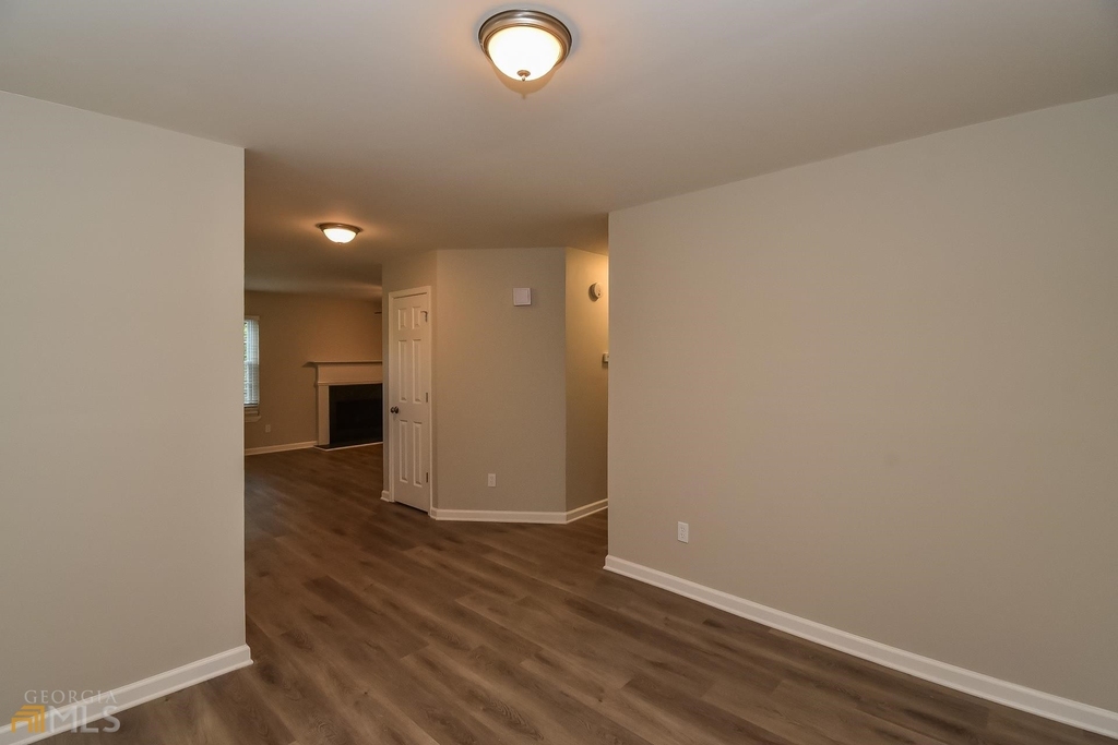 245 Cedars Glen Circle - Photo 10