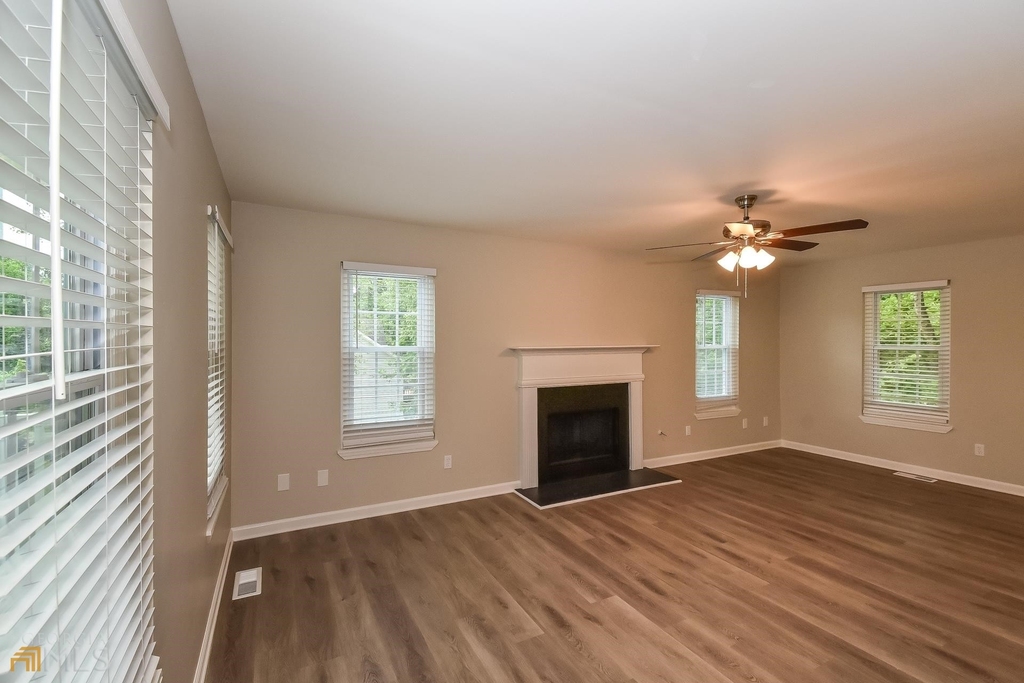 245 Cedars Glen Circle - Photo 3