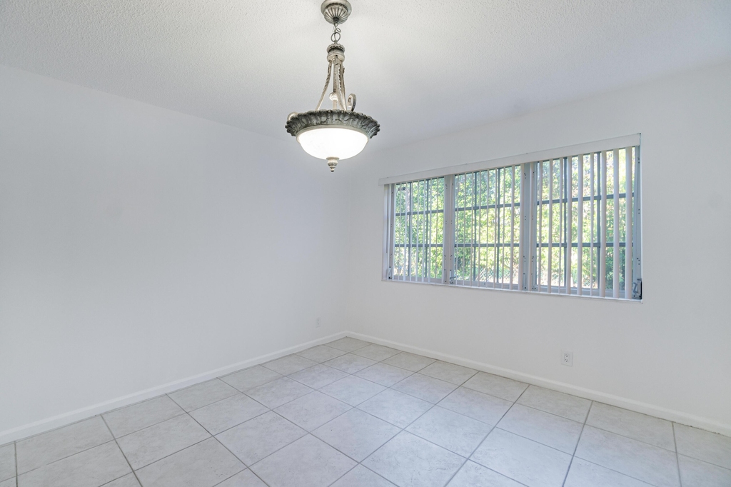 11645 Ficus C Street - Photo 16