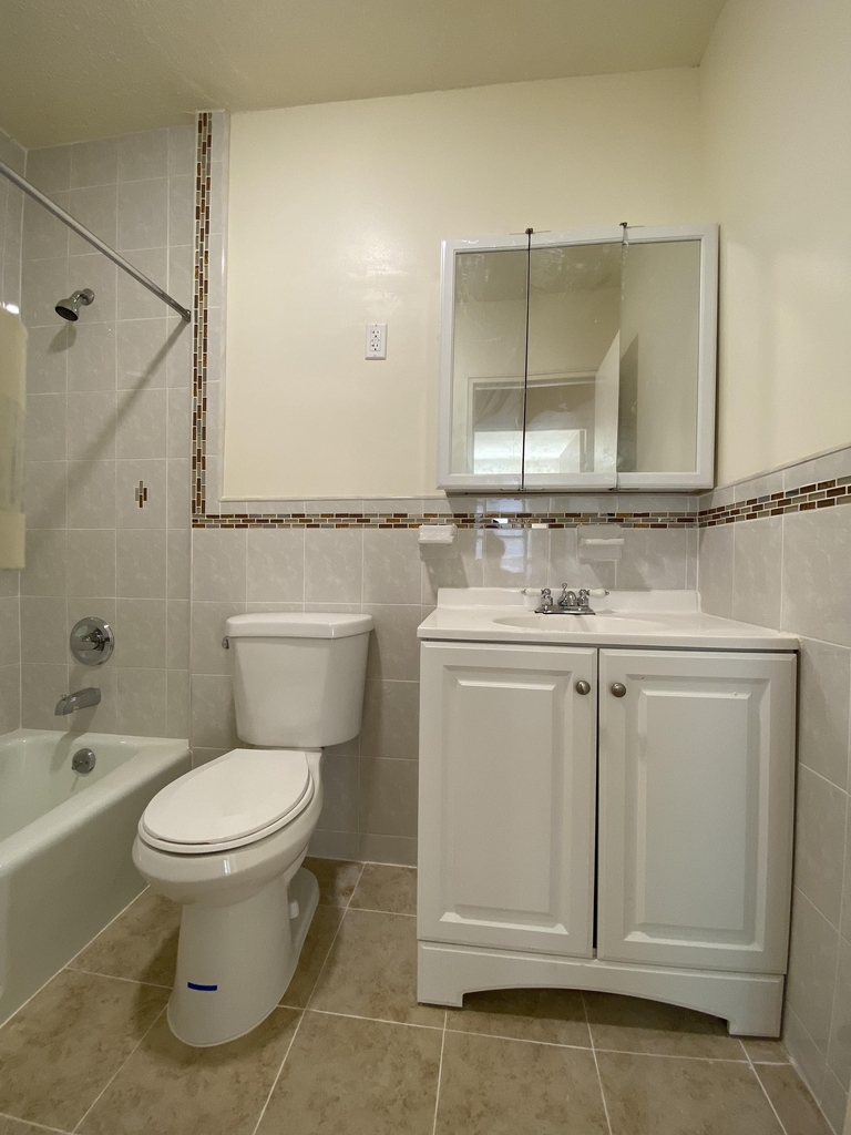 178 East 80th Street - Photo 5