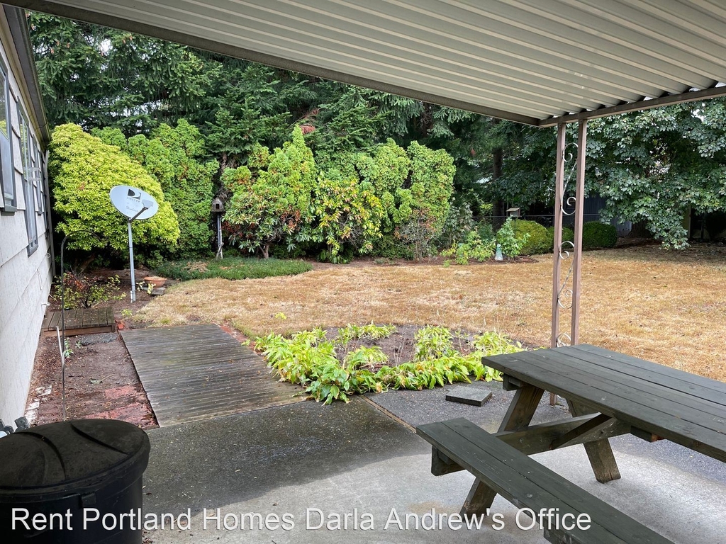 420 Se 109th Ave - Photo 10