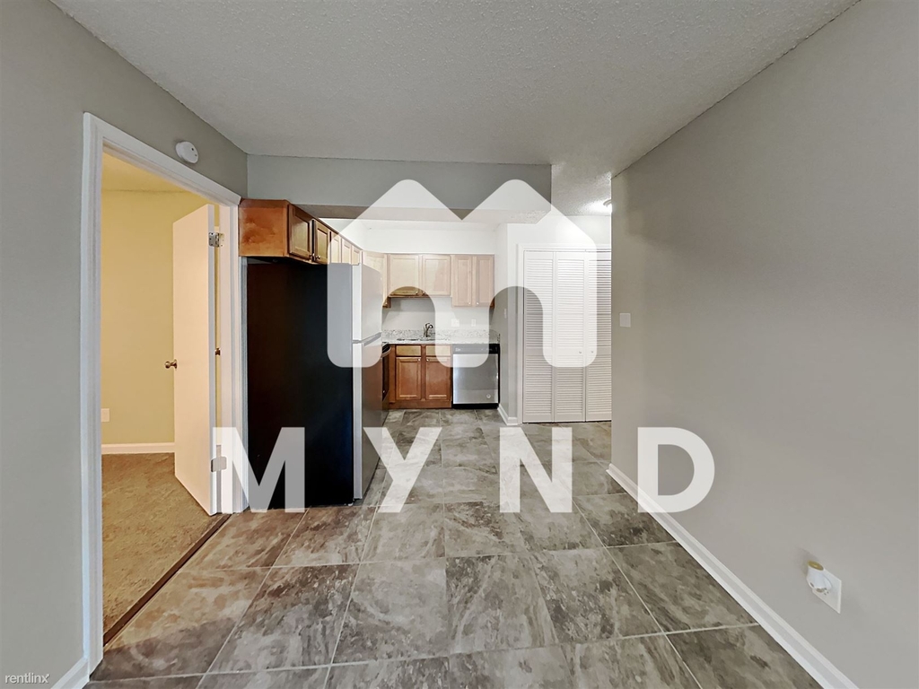 2158 Oldfield Dr - Photo 3