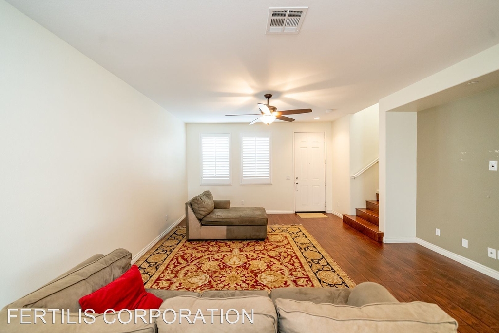 8022 City View Place - Photo 5