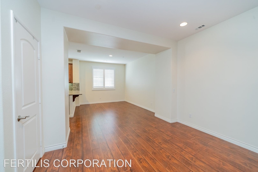 8022 City View Place - Photo 17