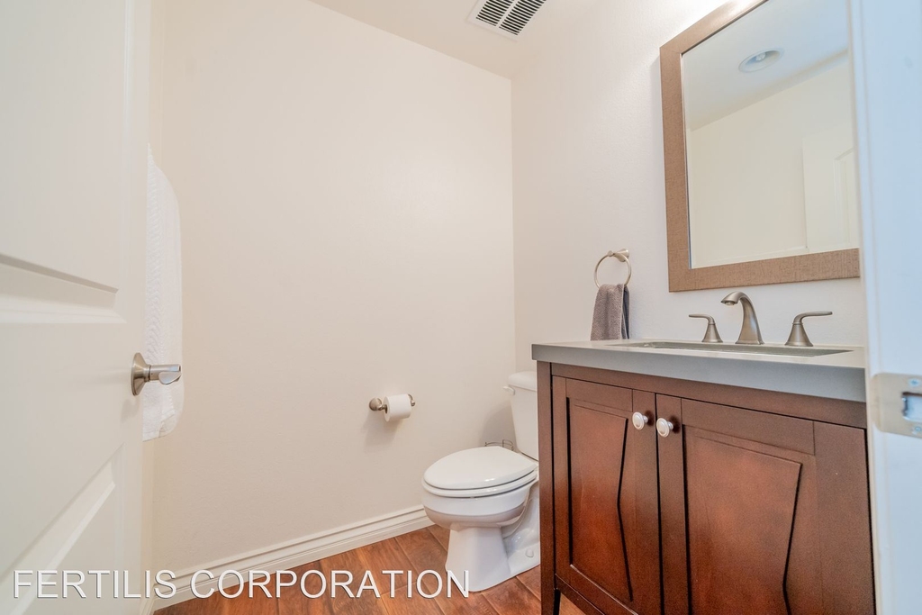 8022 City View Place - Photo 19