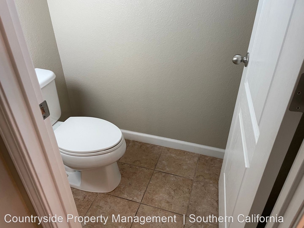 3026 Kaweah Avenue - Photo 23