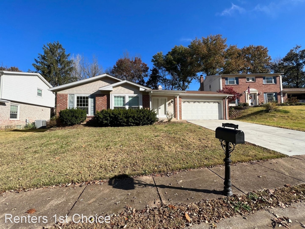 4945 Lockbriar Court - Photo 1