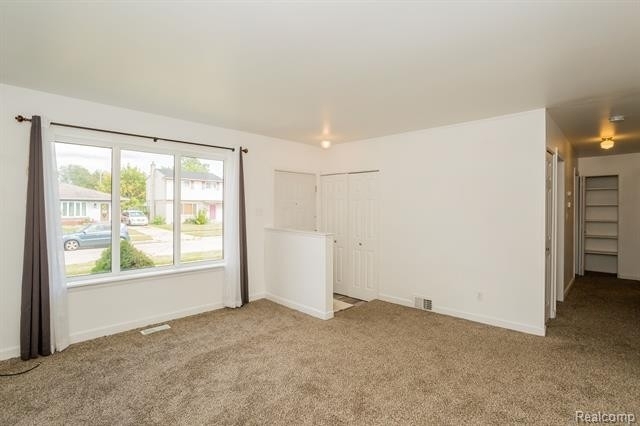 15830 Flanagan Street - Photo 10