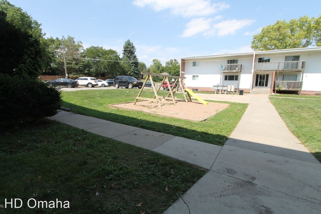 3709 Harrison Street - Photo 2