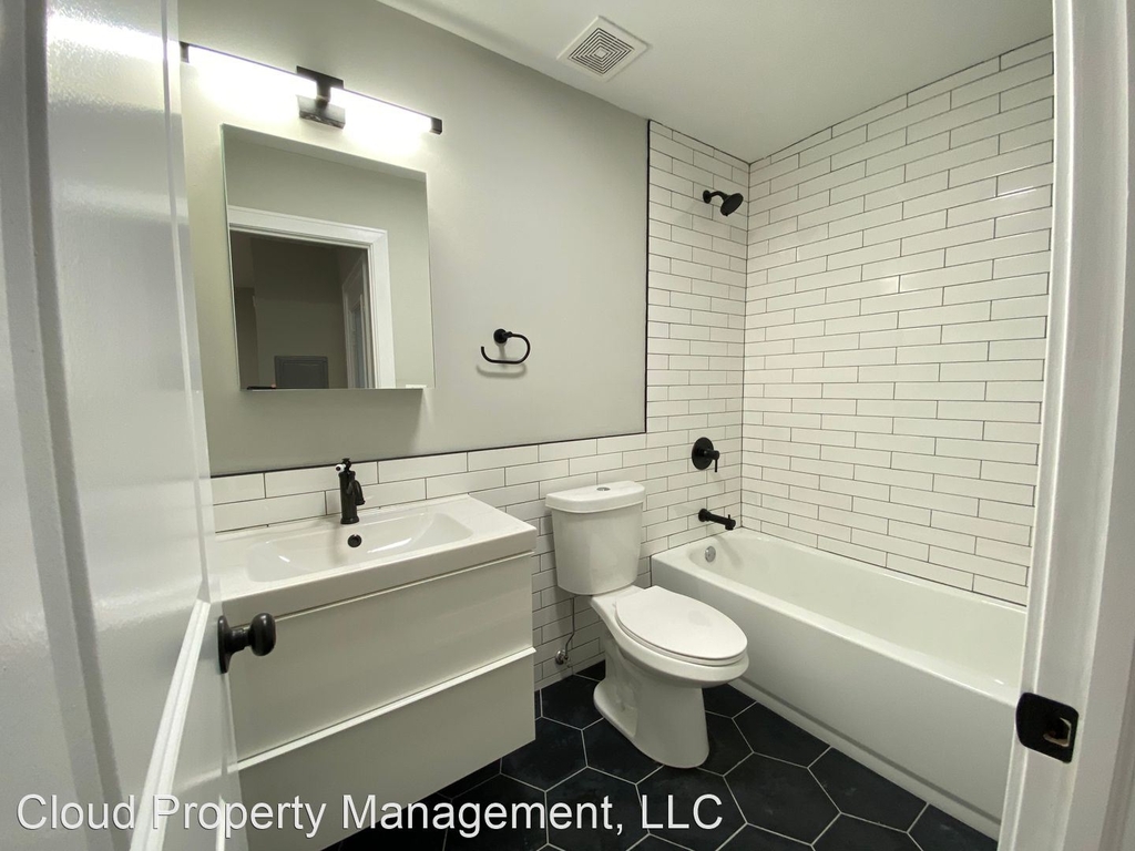 3239 W 23rd St - Photo 2