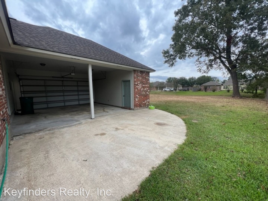 2441 Woodbend Dr. - Photo 13