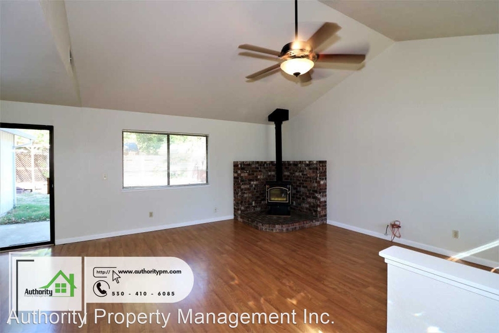 1890 Cirrus Street - Photo 2