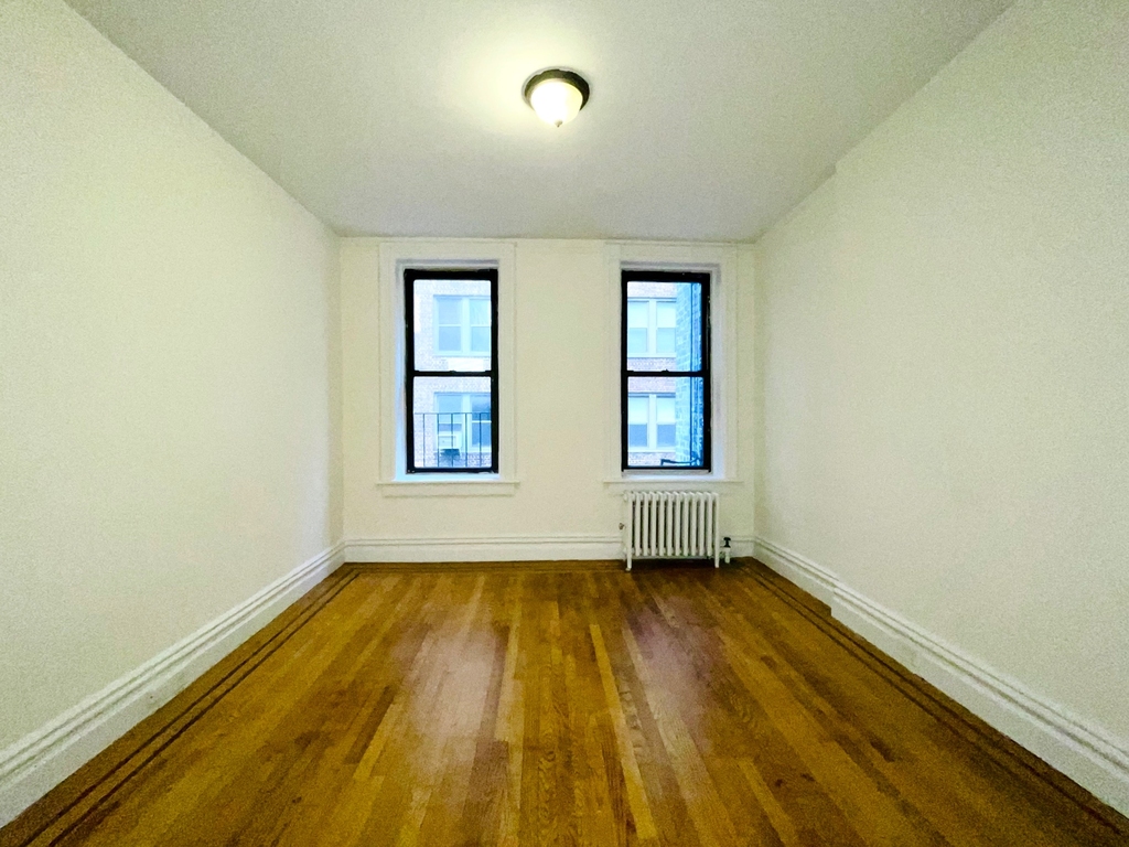 414 East 58th Street - Photo 1