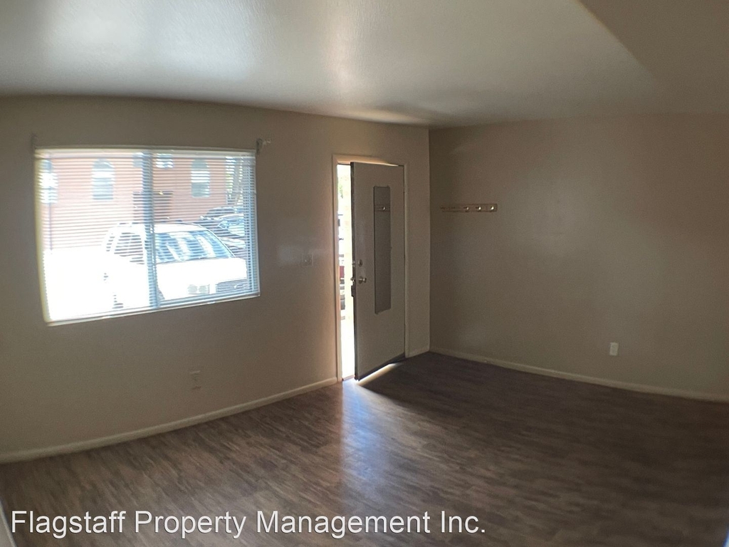 512 W Sante Fe - Photo 2