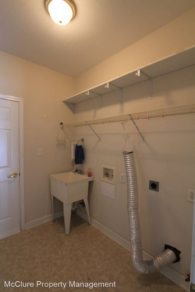 103 Currituck Court - Photo 14