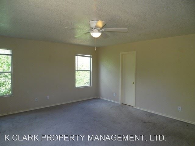 9719 Amber Cove - Photo 16