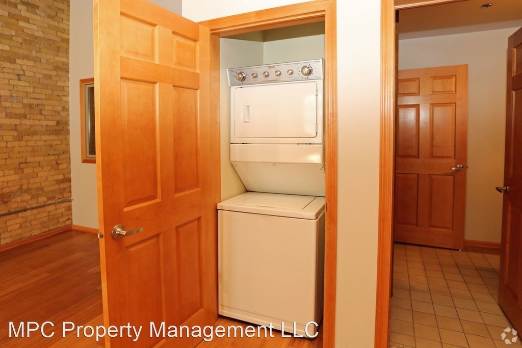 227 N Water Street - Photo 6