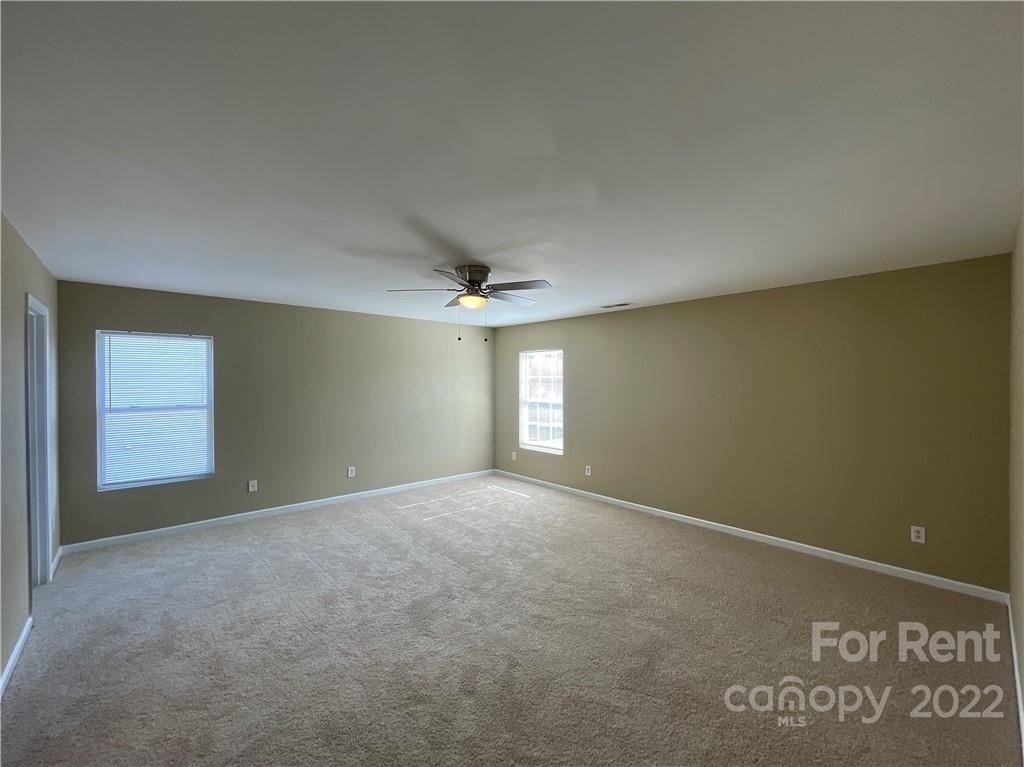 6608 Blackwood Lane - Photo 9