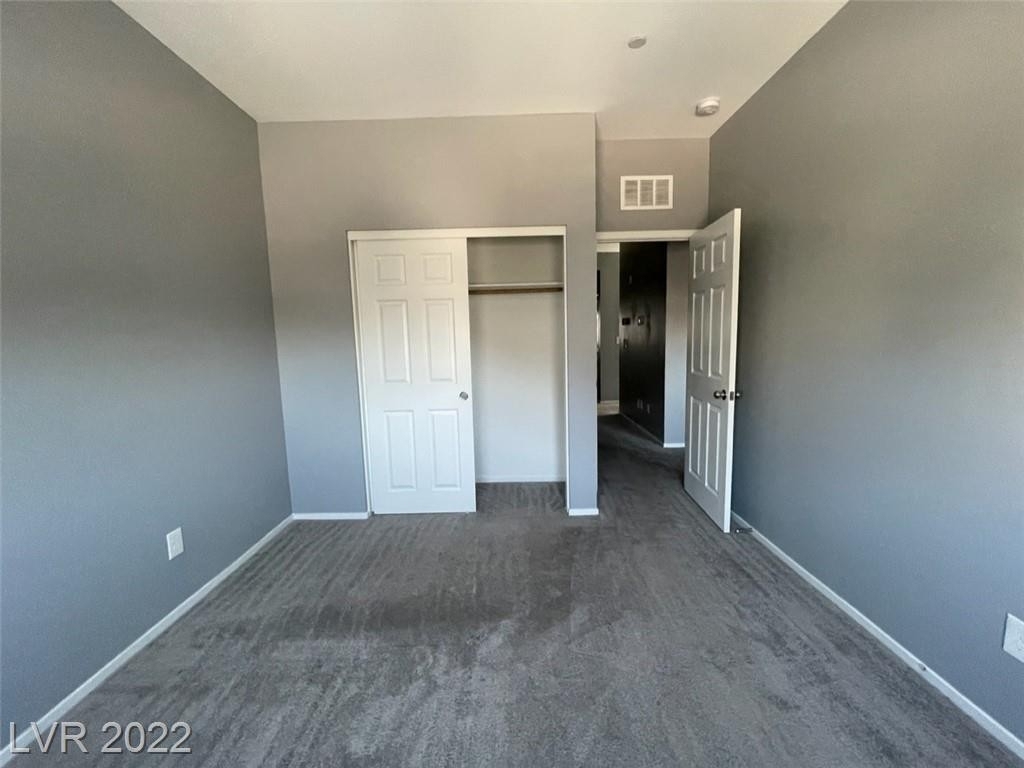 6466 Classic Ridge Street - Photo 20