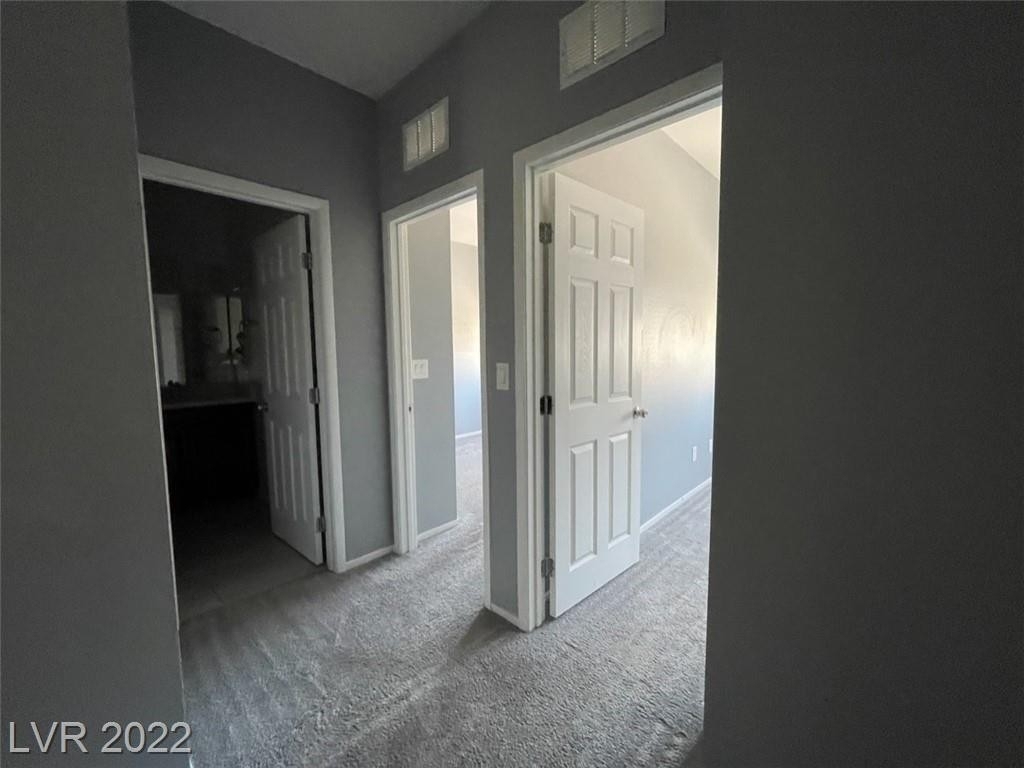 6466 Classic Ridge Street - Photo 10