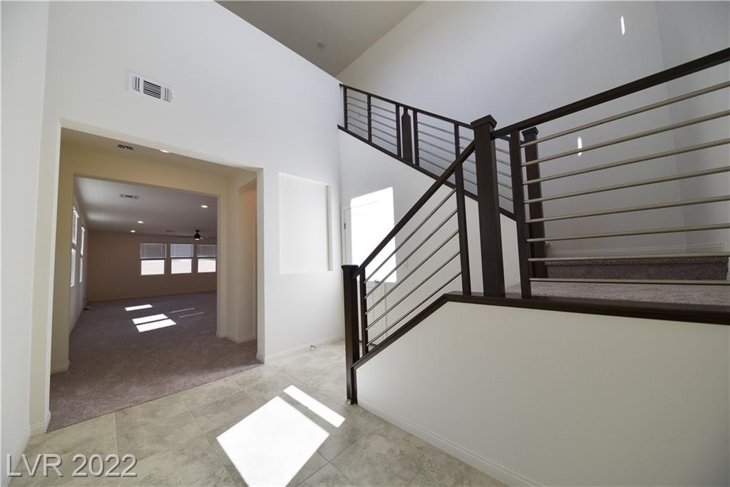 8683 Vermont Vista Street - Photo 2