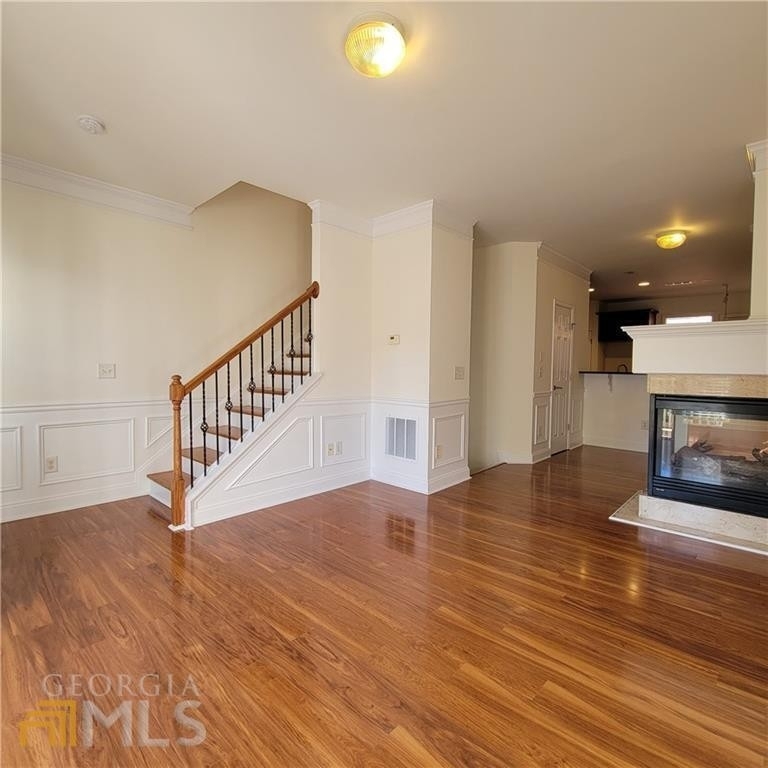 205 16th Street Nw - Photo 3