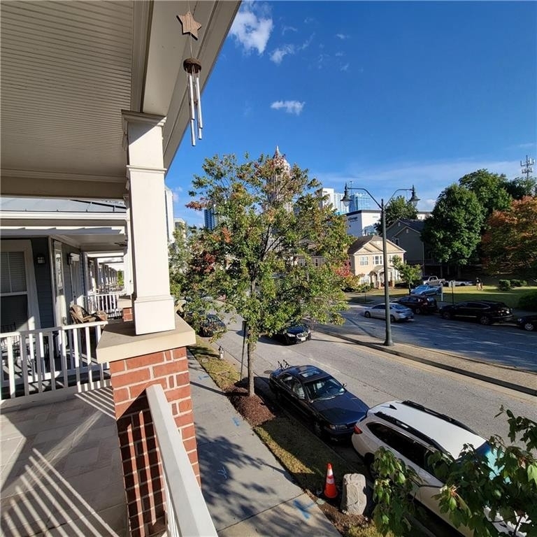 205 16th Street Nw - Photo 3