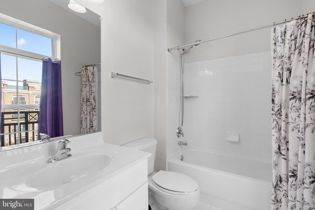 810 Belmont Bay Dr #502 - Photo 30