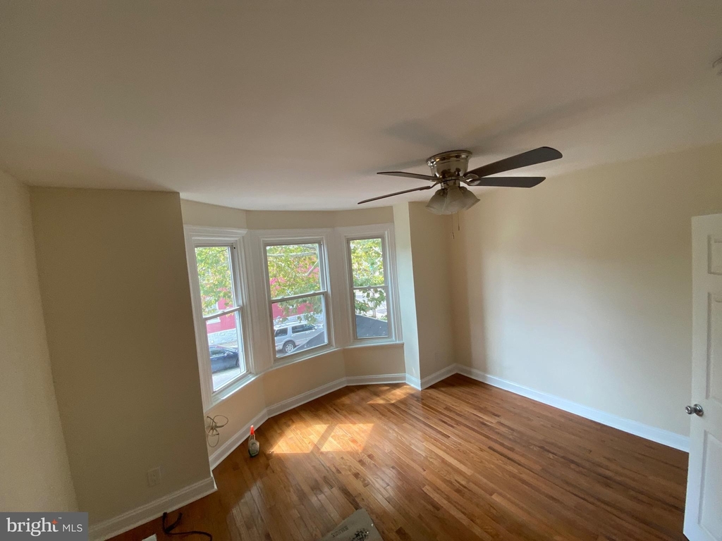 6011 Race Street - Photo 22