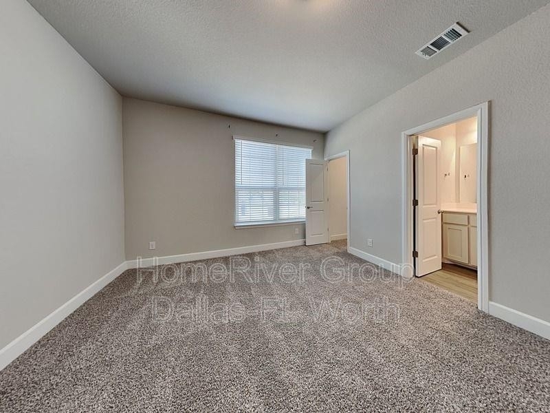 1002 Pitch Pine Street - Photo 15