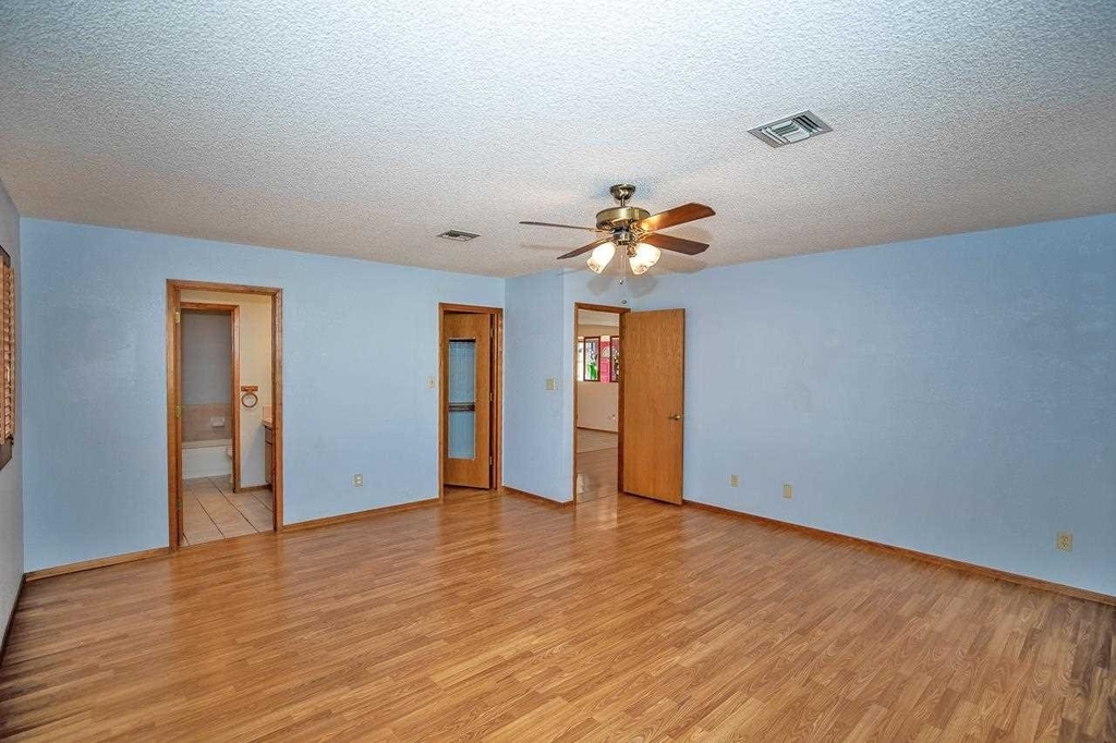 1344 W 17 Pl - Photo 13