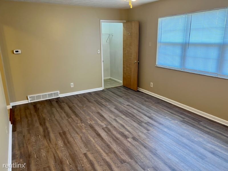 2203 Adams Avenue 12 - Photo 5