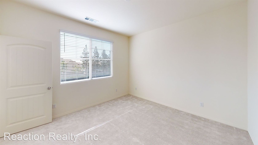 16571 Wyndham Lane Unit #7 - Photo 13