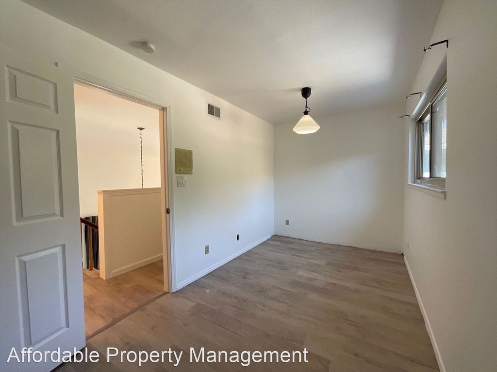 29870 Larrabee Street - Photo 11